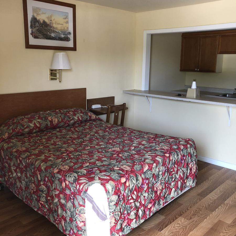تيكساركانا Country Host Inn المظهر الخارجي الصورة